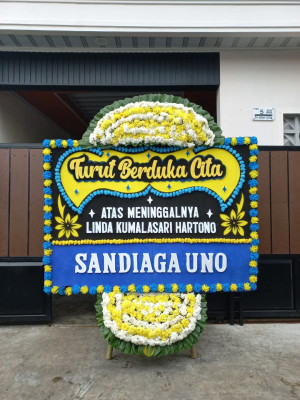 Papan Bunga Duka di Birobuli Selatan