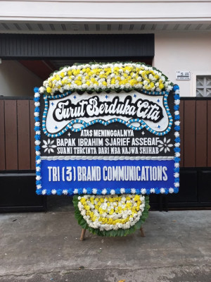 Papan Bunga Duka di Birobuli Selatan